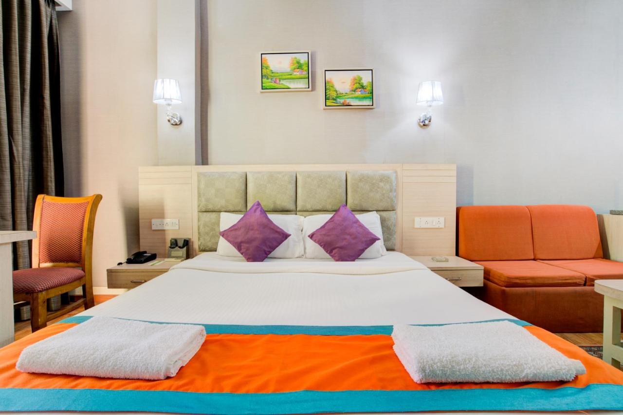 Hotel Mahadev Palace Deoghar Exterior foto